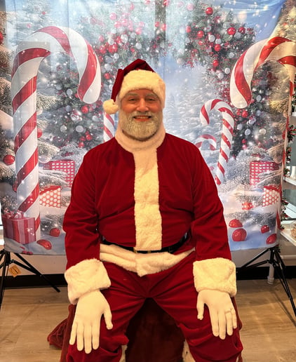 Gallery photo 5 of Santa Force