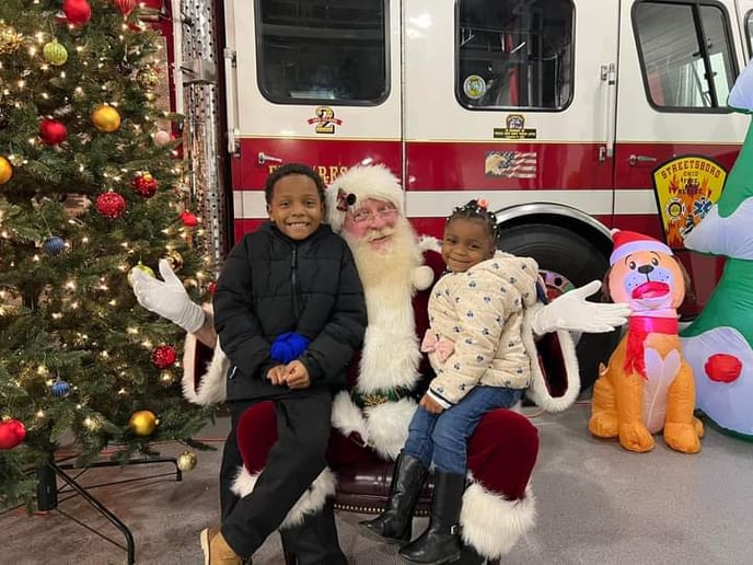 Gallery photo 3 of Santa Frank