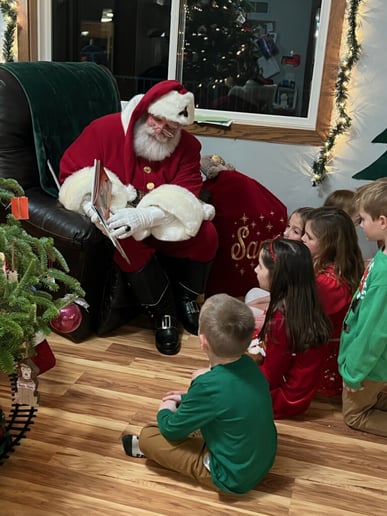 Gallery photo 4 of Santa G