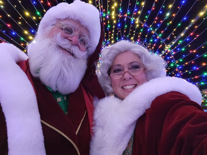 Gallery photo 1 of Santa G