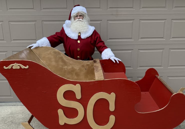 Gallery photo 8 of Avon Santa Gary