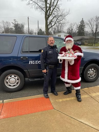 Gallery photo 4 of Santa Gary