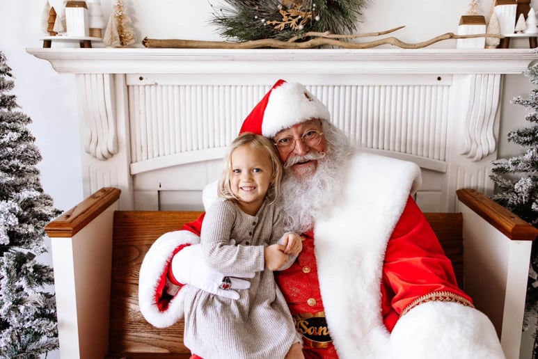 Gallery photo 19 of Santa Gary