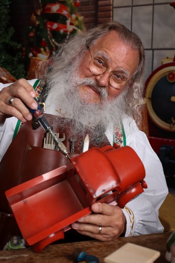 Gallery photo 19 of Santa Gary