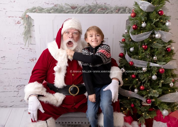 Gallery photo 10 of Santa Gee