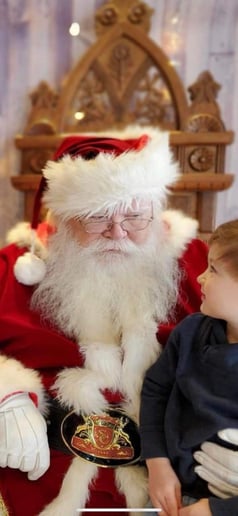 Gallery photo 19 of Santa Gee