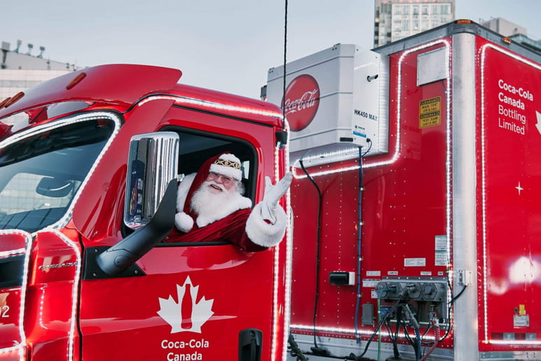 Gallery photo 21 of Santa Gee