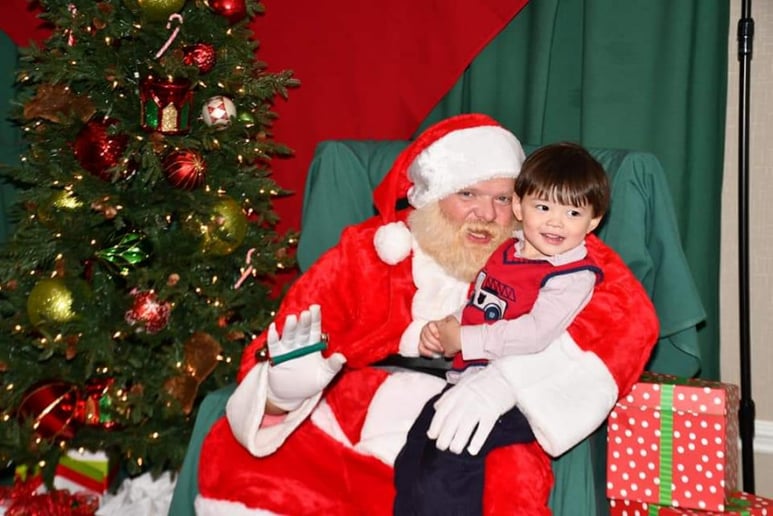 Gallery photo 4 of Santa Gene