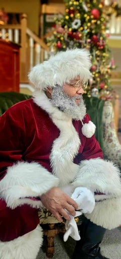 Gallery photo 4 of Santa Geoff