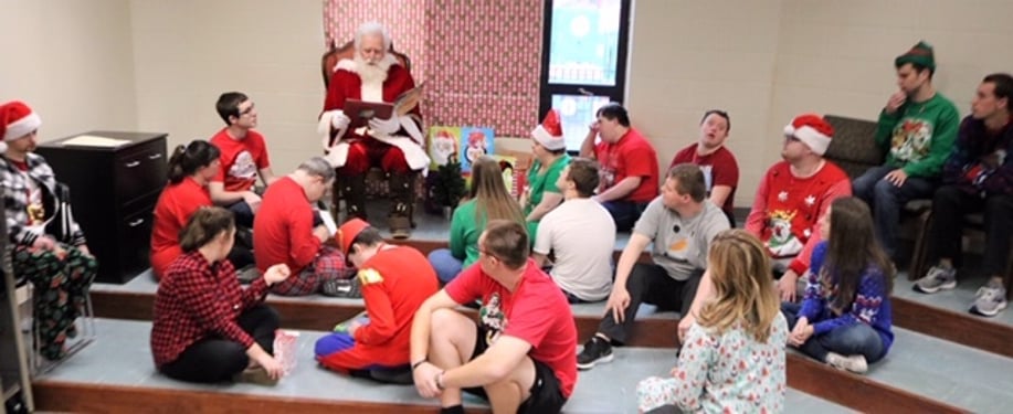 Gallery photo 3 of Santa Gordon