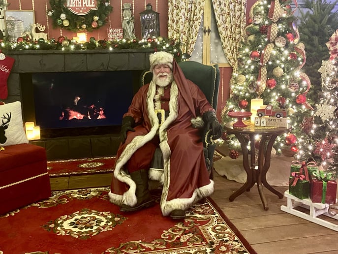 Gallery photo 1 of Santa Greg
