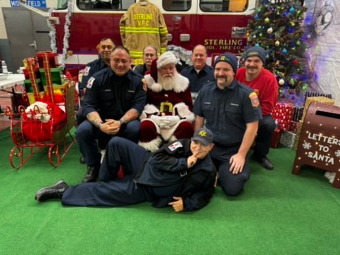 Gallery photo 2 of Santa Gregg