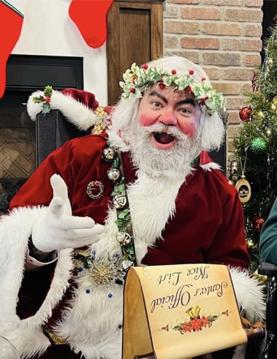 Gallery photo 5 of Santa Grump