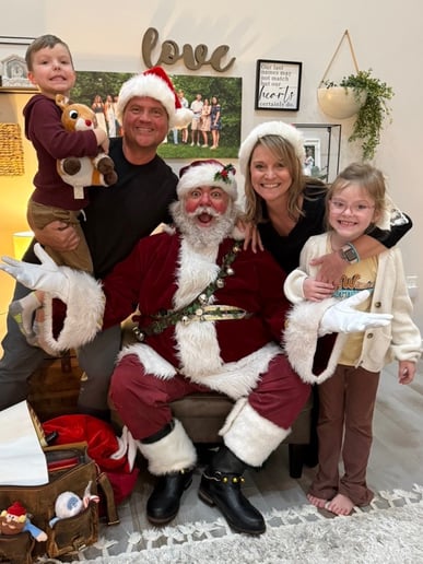 Gallery photo 9 of Santa Grump