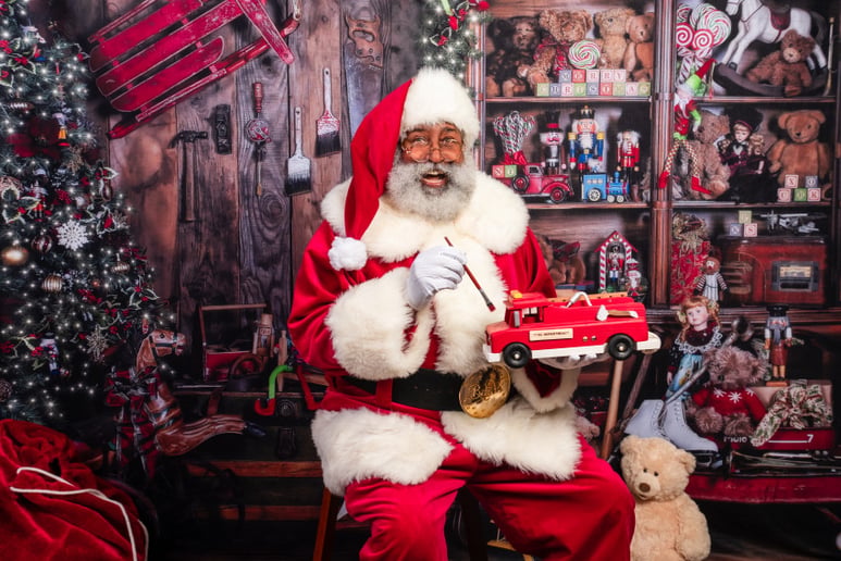 Gallery photo 1 of Santa Gus - Black Santa of National Santa Agency