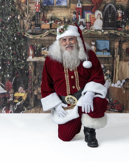 Gallery photo 1 of Santa Hal