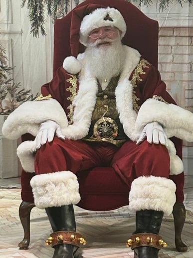 Gallery photo 3 of Santa Harley and Mrs. Claus