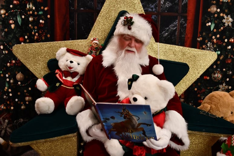 Gallery photo 3 of Jingle with the Kringles