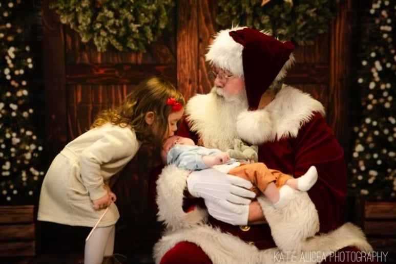 Gallery photo 9 of Santa Harry