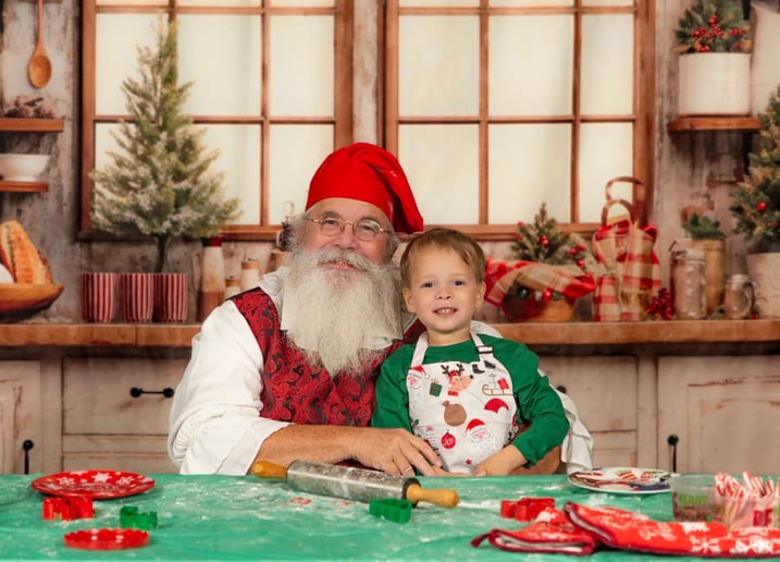 Gallery photo 16 of Santa Harry