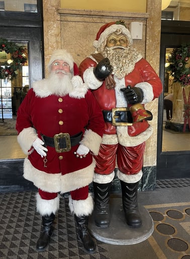 Gallery photo 18 of Santa Harry