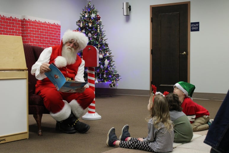 Gallery photo 9 of Santa Henson