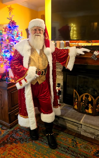 Gallery photo 2 of Santa Henson