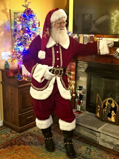 Gallery photo 5 of Santa Henson