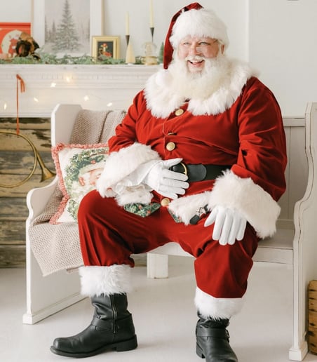 Gallery photo 3 of Santa Hoss