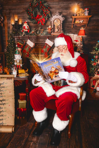 Gallery photo 2 of Santa on the Bluff