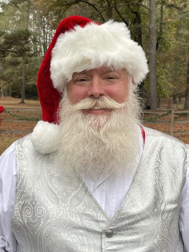Gallery photo 4 of Santa on the Bluff
