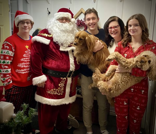 Gallery photo 1 of Santa in the Fort