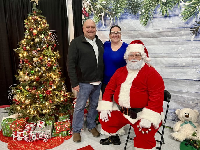Gallery photo 4 of Santa in the Fort