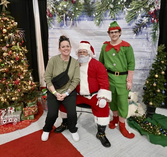 Gallery photo 5 of Santa in the Fort
