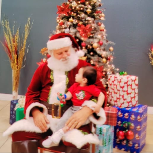 Gallery photo 6 of Memories with Santa