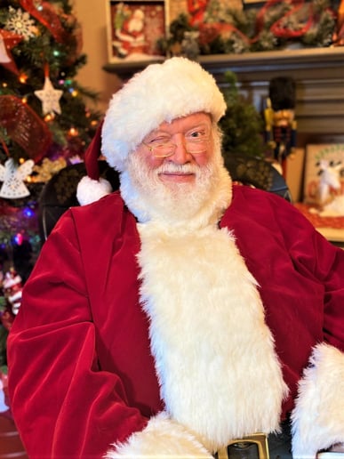 Gallery photo 2 of Santa Is On His Way