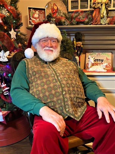 Gallery photo 5 of Santa Is On His Way
