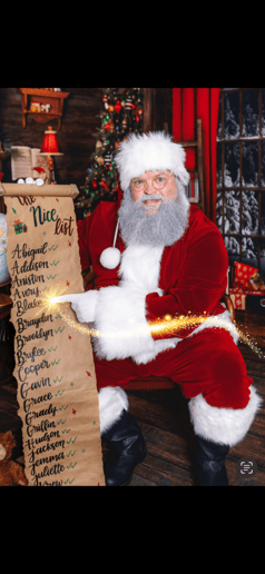 Gallery photo 3 of Santa J