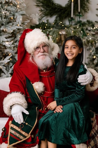 Gallery photo 10 of Santa J