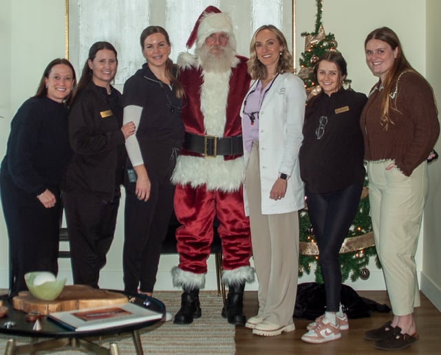 Gallery photo 8 of Santa Blake