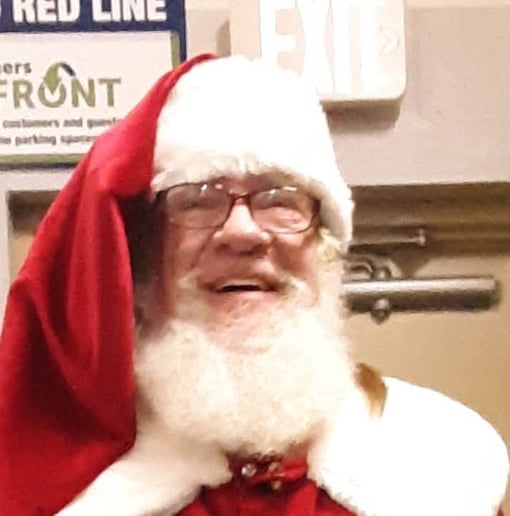 Gallery photo 1 of Santa James
