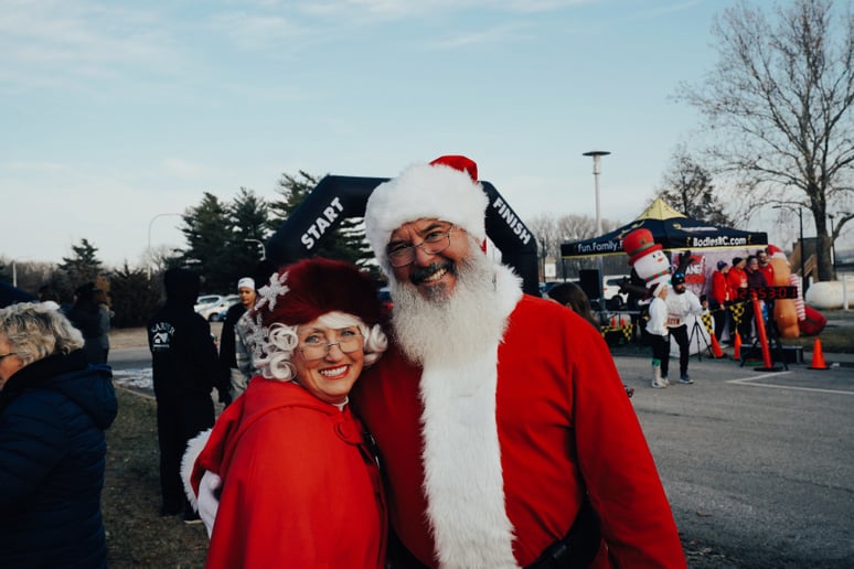 Gallery photo 7 of Santa James