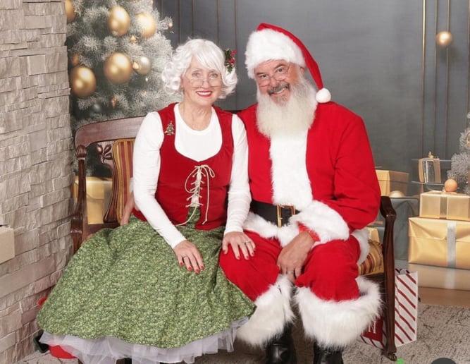 Gallery photo 5 of Santa James