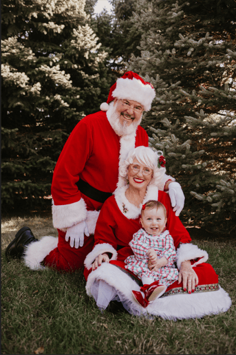 Gallery photo 1 of Santa James