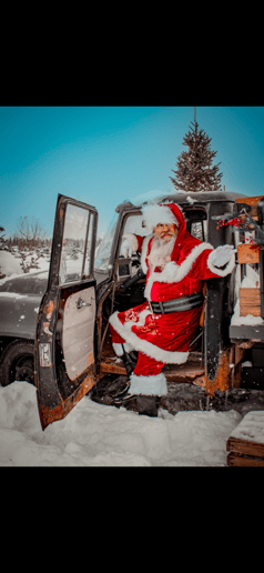 Gallery photo 23 of Santa James