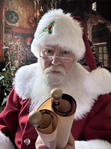 Gallery photo 15 of Santa James