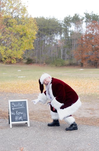 Gallery photo 2 of Santa Jamie