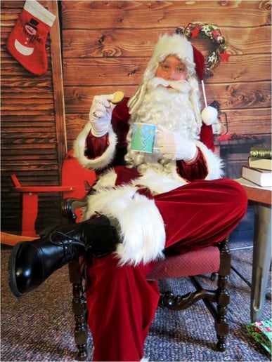 Gallery photo 3 of Santa Jay