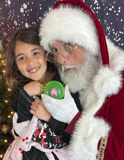 Gallery photo 2 of Santa Jay