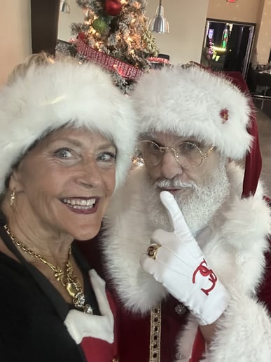 Gallery photo 10 of Santa Jay